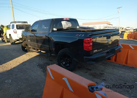 2018 Chevrolet Silverado 1500 2Lt z USA, uszkodzony, nr VIN 3GCUKREC7JG535911